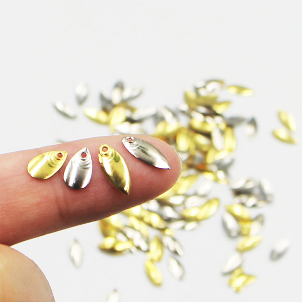 50Pcs/lot DIY Fishing Spinner  – Fishing Lure Spinnerbait Bewertung und Preis